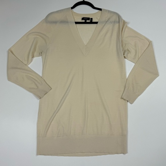 Theory Delrina Preen *Cream Wool Blend Tunic Sweater Medium - Picture 2 of 13